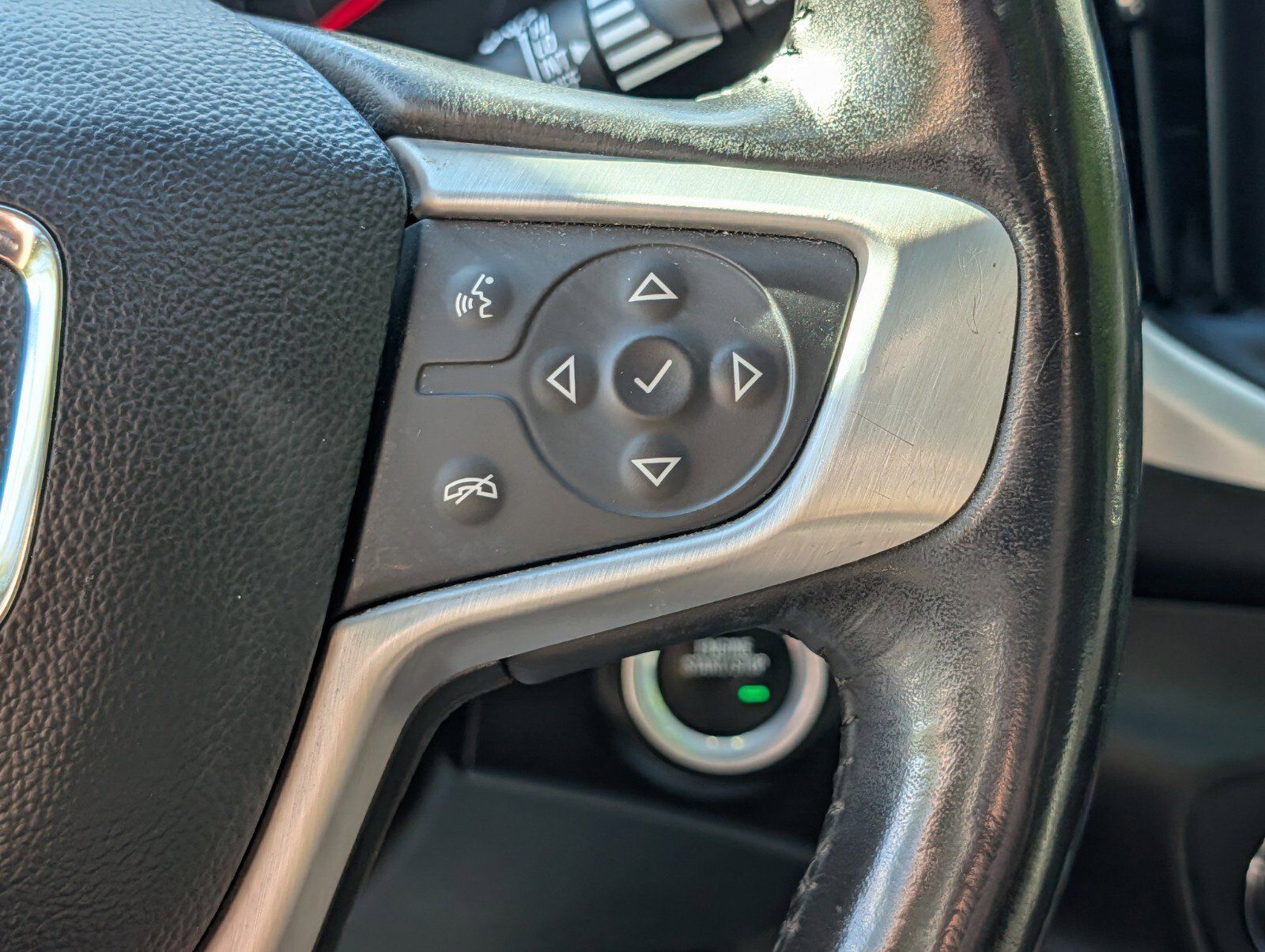 Used 2019 GMC Terrain SLT w/ Preferred Package AWD/4WD image 35