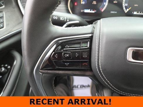 Used 2023 Jeep Grand Cherokee Overland w/ Luxury Tech Group IV image 62