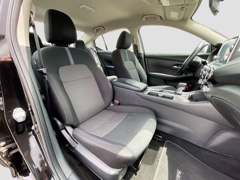 Used 2022 Nissan Sentra SV w/ All-Weather Package FWD image 16