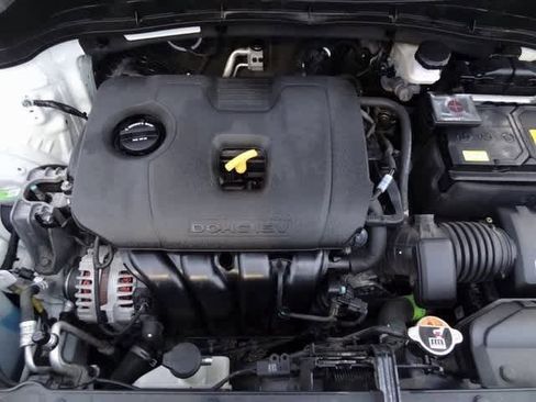 Used 2023 Kia Soul LX image 31