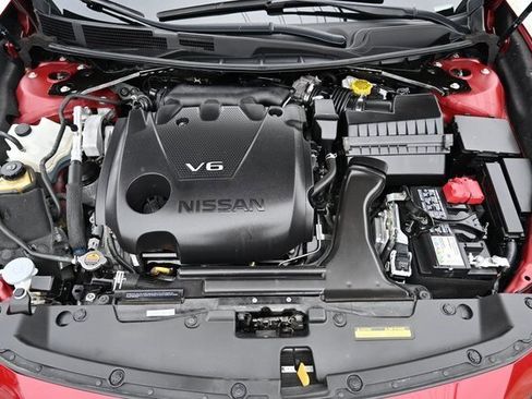 Used 2023 Nissan Maxima SL image 15