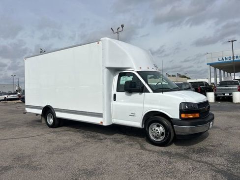 New 2026 Chevrolet Express 4500 w/ Power Convenience Package RWD image 1