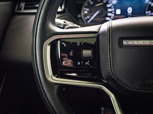 Used 2021 Land Rover Range Rover Velar R-Dynamic S image 29