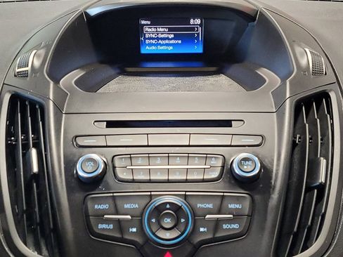 Used 2018 Ford Escape SE FWD image 25