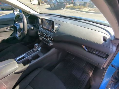 Used 2022 Nissan Sentra SV image 40