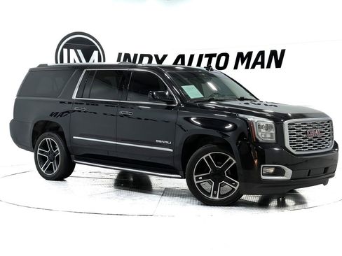 Used 2019 GMC Yukon XL Denali w/ Open Road Package image 2