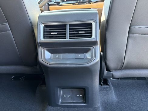 New 2026 Volkswagen Atlas Cross Sport SEL R-Line image 23