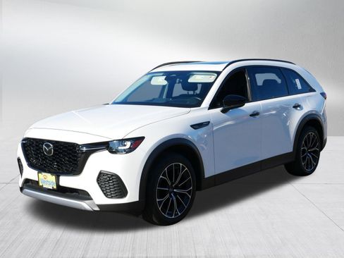 Used 2025 MAZDA CX-70 Plug-In Hybrid w/ Premium Pkg image 3