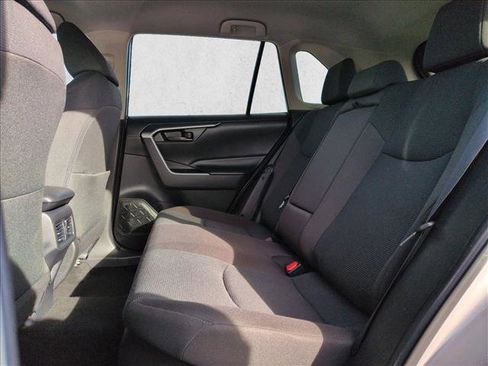 Used 2025 Toyota RAV4 LE AWD/4WD image 18