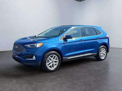 Used 2024 Ford Edge SEL w/ Convenience Package