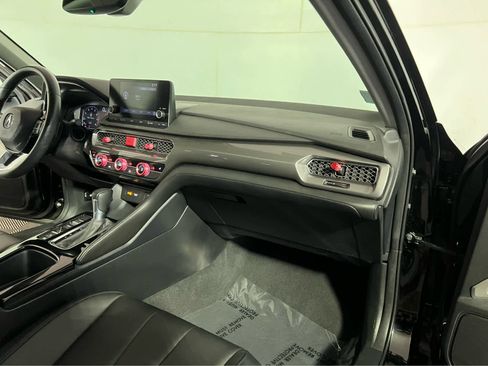 Certified 2023 Acura Integra image 27