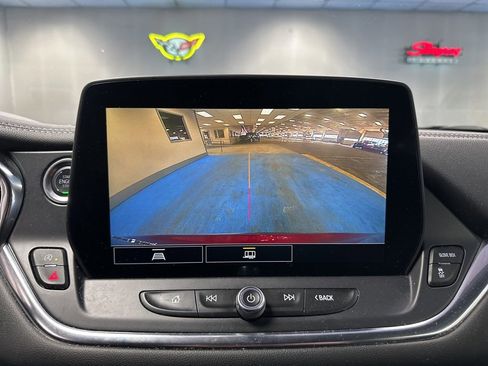 Certified 2025 Chevrolet Blazer LT image 29