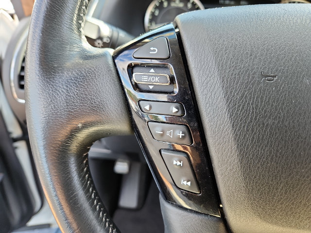 Used 2023 Nissan Armada SL w/ Captain's Chairs Package AWD/4WD image 22