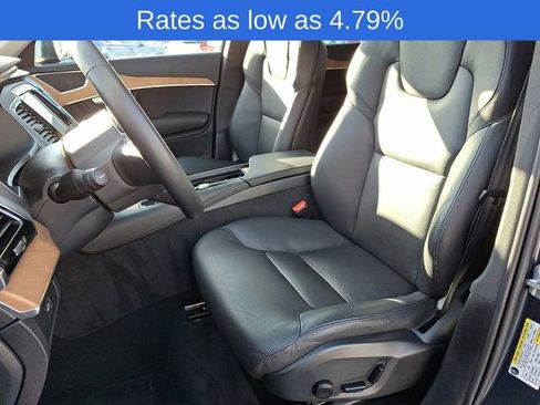Certified 2024 Volvo XC90 B6 Plus w/ Protection Package Premier image 15