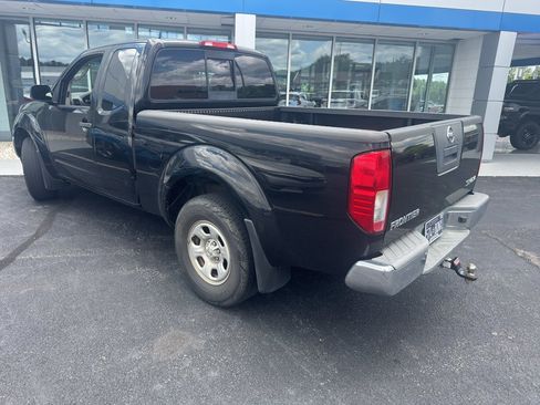Used 2008 Nissan Frontier SE w/ Tow Hitch Pkg AWD/4WD image 5