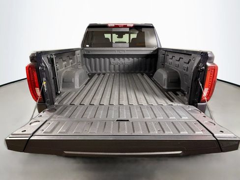 Used 2025 GMC Sierra 1500 Denali w/ Denali Reserve Package AWD/4WD image 27