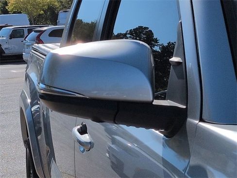 Used 2023 Toyota Tacoma TRD Sport image 11