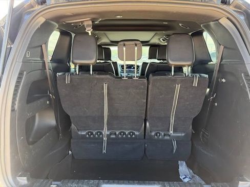 Used 2025 Chrysler Pacifica Limited FWD image 19