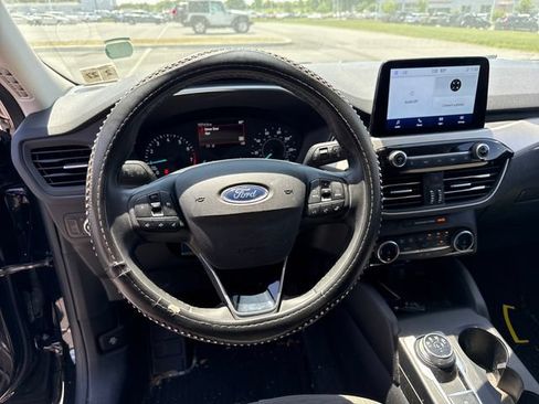 Used 2022 Ford Escape SE w/ Convenience Package AWD/4WD image 19