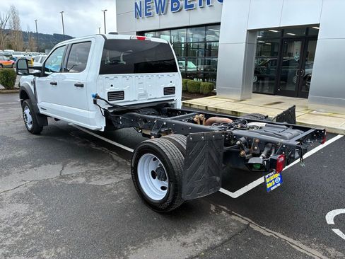 Used 2024 Ford F450 XLT w/ XLT Value Package image 6