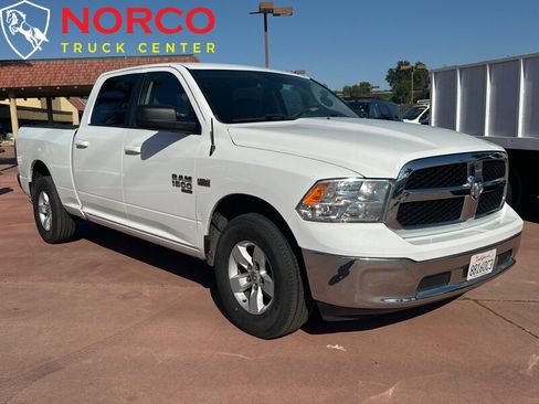 Used 2019 RAM 1500 Classic SLT image 2