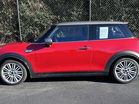 Used 2024 MINI Cooper S image 10