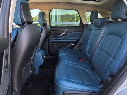 Used 2020 Lincoln Corsair Reserve w/ Equipment Group 202A image 18