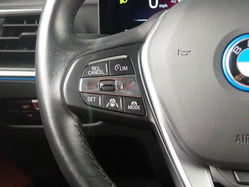 Used 2023 BMW i4 eDrive35 RWD image 21