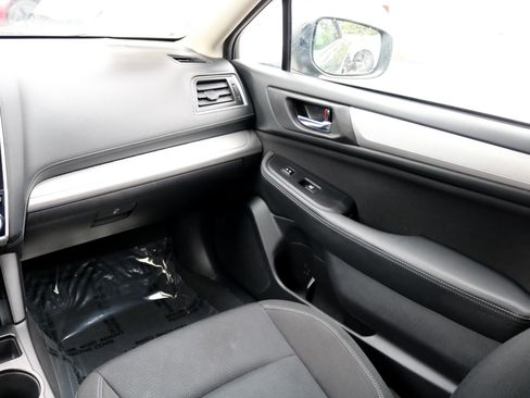 Used 2019 Subaru Legacy 2.5i Premium image 36