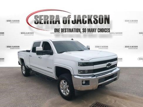 Used 2015 Chevrolet Silverado 2500 LTZ w/ Duramax Plus Package AWD/4WD image 2