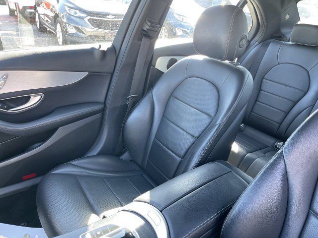 Used 2019 Mercedes-Benz C 300 Sedan image 24