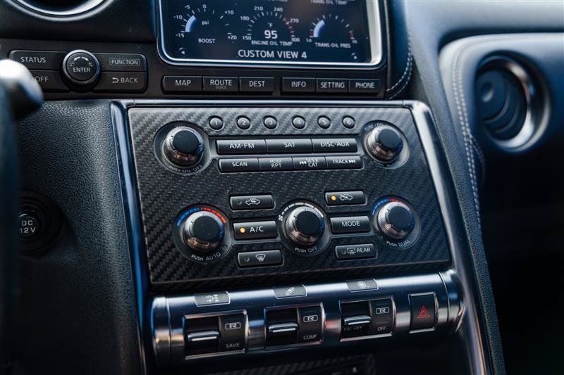 Used 2015 Nissan GT-R Black Edition AWD/4WD image 25