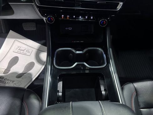 Used 2024 Chevrolet Traverse RS w/ LPO, Floor Liner Package image 23