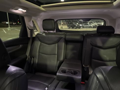 Used 2019 Cadillac XT5 Luxury image 11