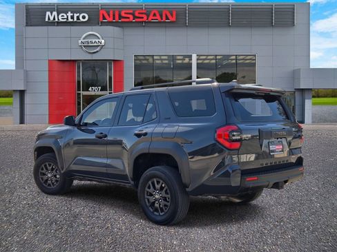 Used 2025 Toyota 4Runner SR5 image 4