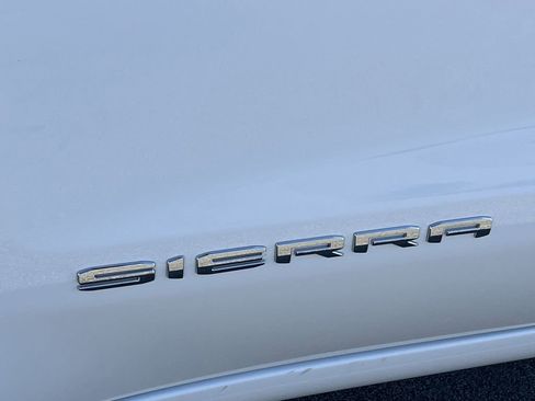 New 2026 GMC Sierra 1500 Pro w/ Graphite Edition image 23