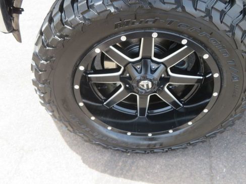 Used 2015 Ford F150 Lariat AWD/4WD image 16