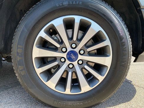 Used 2017 Ford Expedition XLT w/ Equipment Group 202A image 26