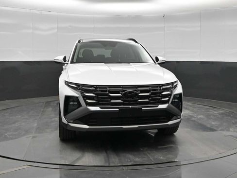New 2026 Hyundai Tucson Limited AWD/4WD image 2