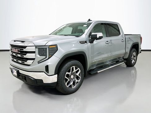 New 2026 GMC Sierra 1500 SLE w/ Preferred Package AWD/4WD image 3