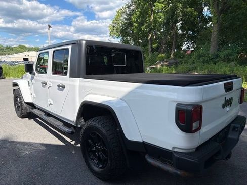 Used 2021 Jeep Gladiator Sport AWD/4WD image 3