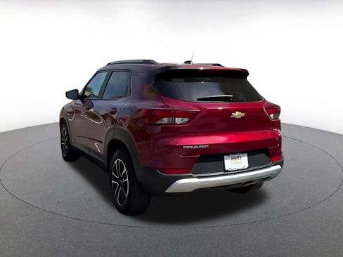 Used 2025 Chevrolet TrailBlazer LT image 11