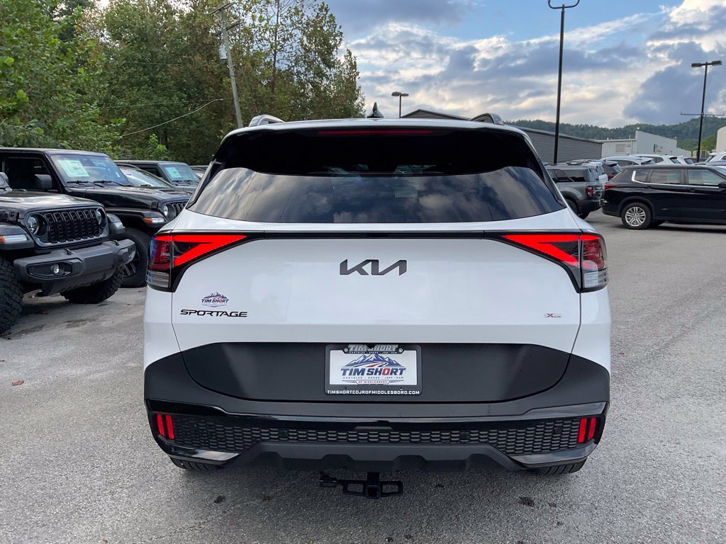 Used 2025 Kia Sportage X-Line AWD/4WD image 5