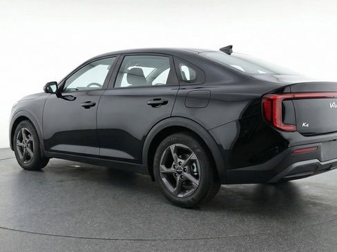 Used 2025 Kia K4 FWD image 6