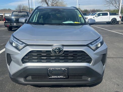 Used 2023 Toyota RAV4 XLE w/ Convenience Package image 16