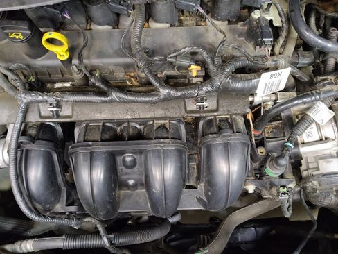 Used 2017 Ford Escape S FWD image 30
