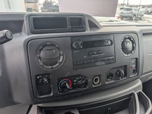 Used 2012 Ford E-250 and Econoline 250 w/ PWR Group image 14