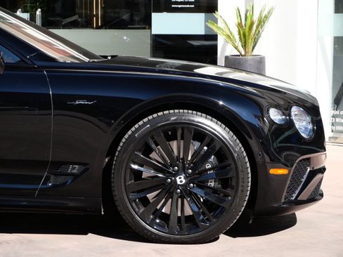 Used 2022 Bentley Continental GT Speed image 6