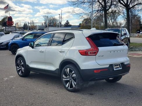 New 2026 Volvo XC40 B5 Ultra w/ Protection Package Premier image 6