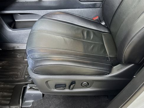 Used 2023 INFINITI QX60 Pure image 20